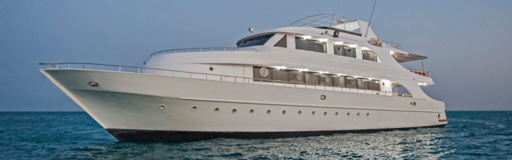 Hosting A Refined Bat Mitzvah On A Charter Yacht