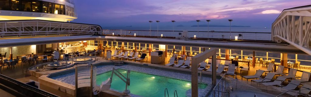 NYC Corporate Cruise Events: What's Included In The Packages?